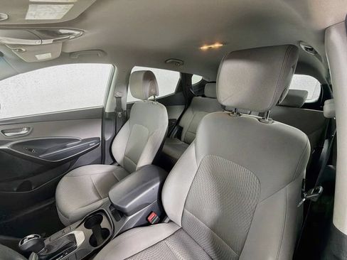 Used 2017 Hyundai Santa Fe Sport AWD/4WD image 19