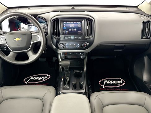 Used 2021 Chevrolet Colorado W/T w/ WT Convenience Package AWD/4WD image 21
