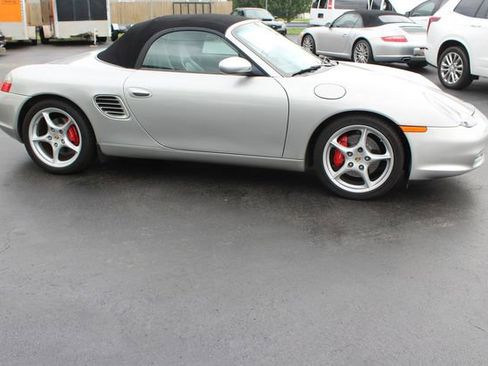 Used 2003 Porsche Boxster S RWD image 21