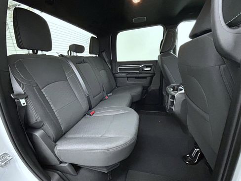 New 2026 RAM 3500 Big Horn AWD/4WD image 18