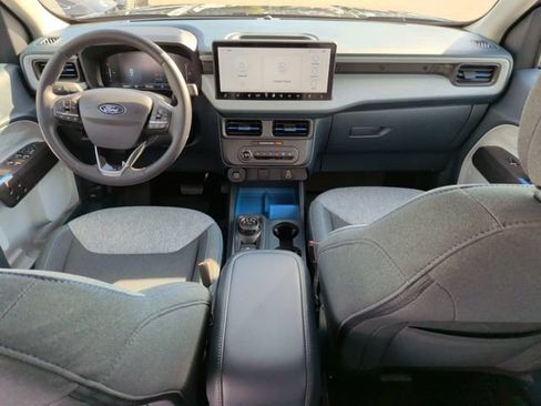 Used 2025 Ford Maverick XLT w/ XLT Luxury Package AWD/4WD image 25