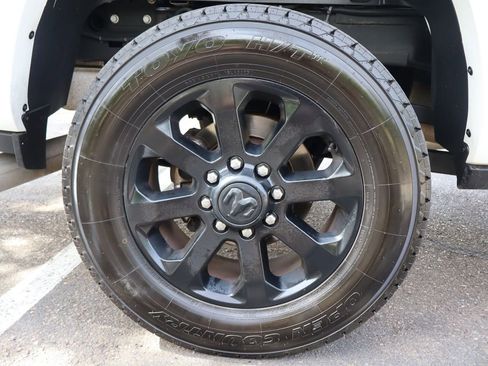 Used 2020 RAM 2500 Laramie w/ Night Edition image 43