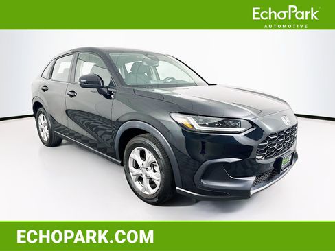 Used 2025 Honda HR-V LX image 1