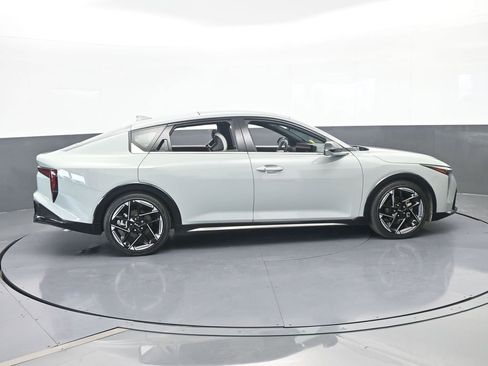 Used 2025 Kia K4 GT-Line w/ GT-Line Premium Package FWD image 7