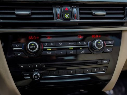 Used 2018 BMW X5 xDrive35d image 26