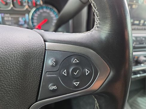Used 2018 Chevrolet Silverado 1500 LT w/ Texas Edition AWD/4WD image 18