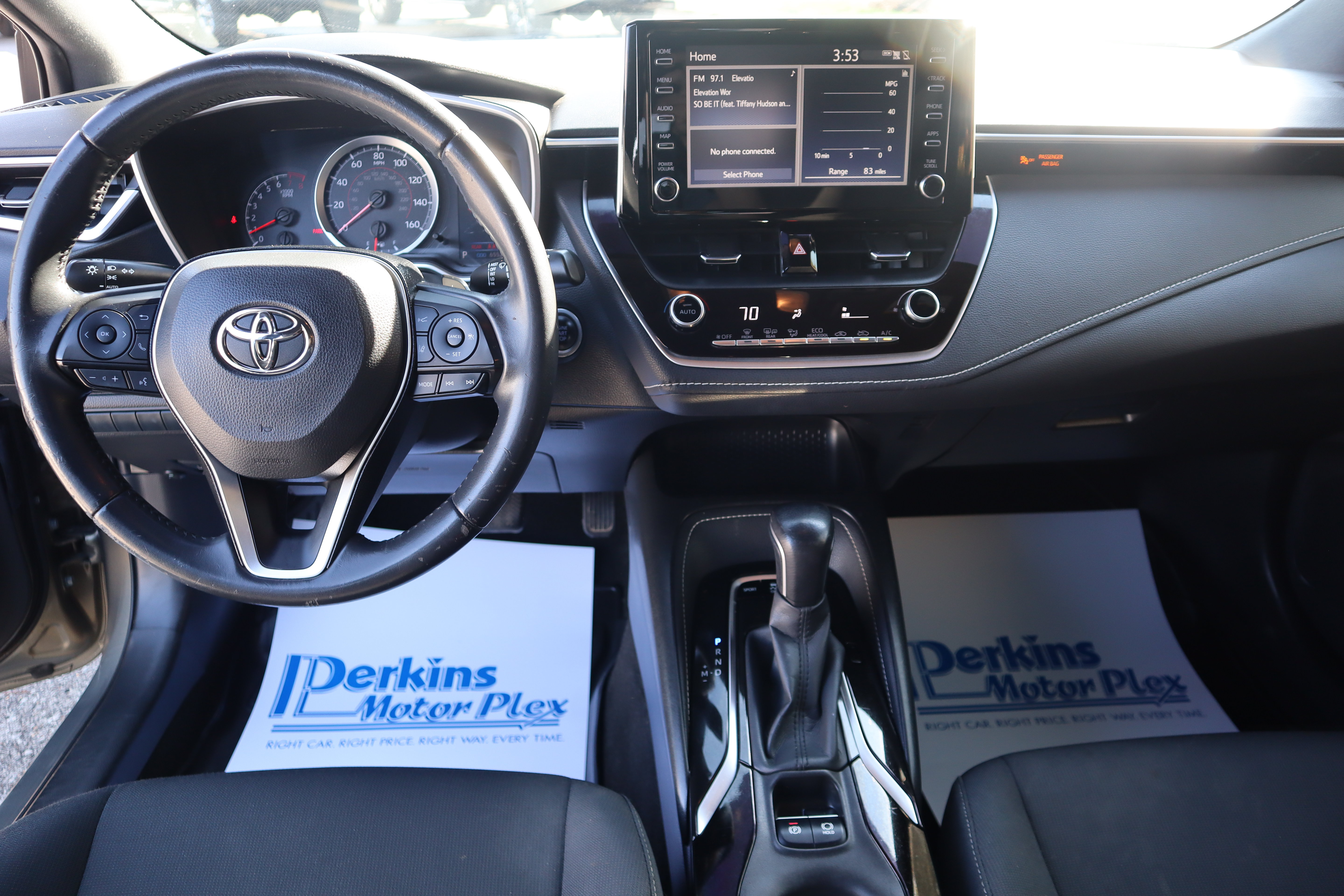 Used 2019 Toyota Corolla SE FWD image 18
