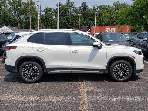 New 2026 Volkswagen Tiguan S AWD/4WD image 2