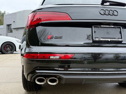 Used 2022 Audi SQ5 Premium Plus w/ Premium Plus Package AWD/4WD image 16