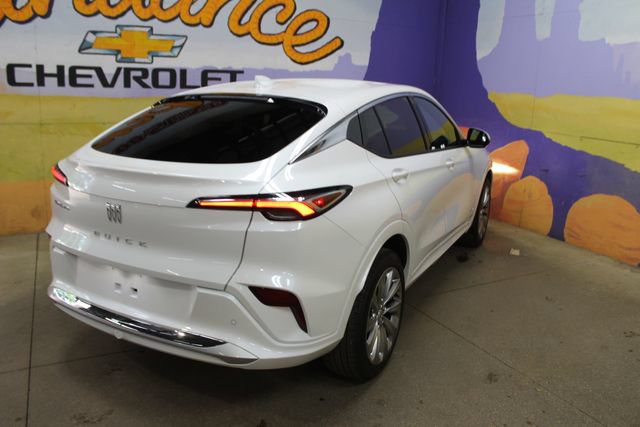 Certified 2025 Buick Envista Avenir FWD image 8