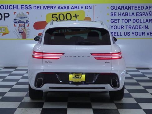 Used 2023 Genesis GV70 2.5T w/ Advanced Package image 7