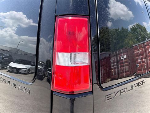 New 2026 GMC Savana 2500 Extended w/ Driver Convenience Package RWD image 12