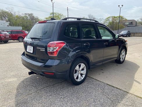 Used 2016 Subaru Forester 2.5i Premium w/ Popular Package #1 AWD/4WD image 4