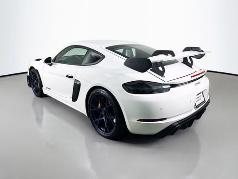 Used 2025 Porsche 718 Cayman GT4 RS image 3