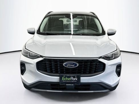 Used 2025 Ford Escape Platinum AWD/4WD image 2