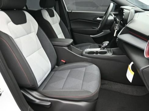 New 2026 Chevrolet Trax RS w/ Driver Confidence Package FWD image 26