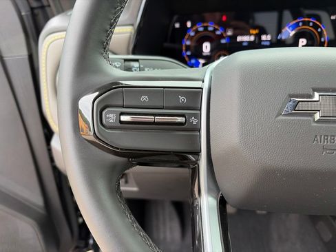 Used 2024 Chevrolet Colorado ZR2 AWD/4WD image 26