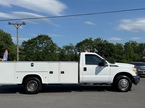 Used 2015 Ford F350 XL RWD image 4