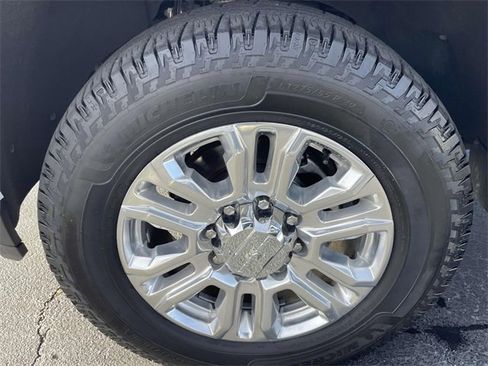 Certified 2022 GMC Sierra 2500 Denali w/ Denali Ultimate Package image 8