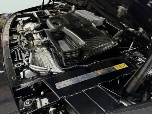 Used 2017 Audi R8 V10 w/ Carbon Exterior Package image 51