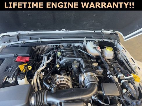 Used 2024 Jeep Gladiator Willys image 39