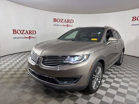 Used 2018 Lincoln MKX Reserve w/ Driver Assistance Package image 4