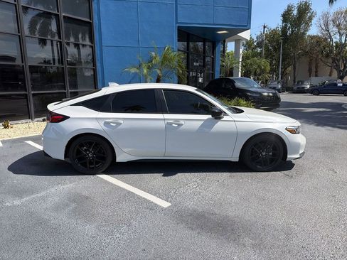 New 2025 Honda Civic Sport image 9
