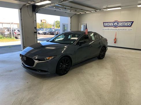 Used 2024 MAZDA MAZDA3 s image 1