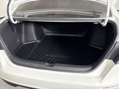 Used 2024 Honda Accord Touring image 18