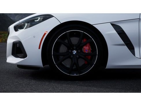 New 2026 BMW Z4 M40i image 7