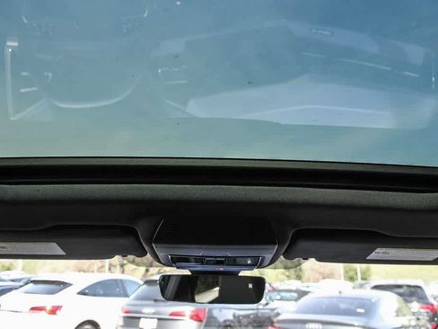 Used 2025 Audi Q4 e-tron Prestige w/ Black Optic Plus Package image 12