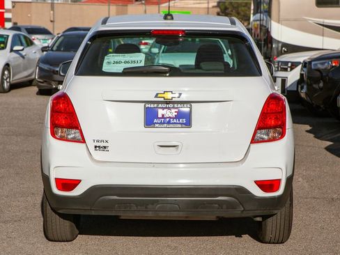 Used 2018 Chevrolet Trax LS w/ LPO, Cargo Package image 6