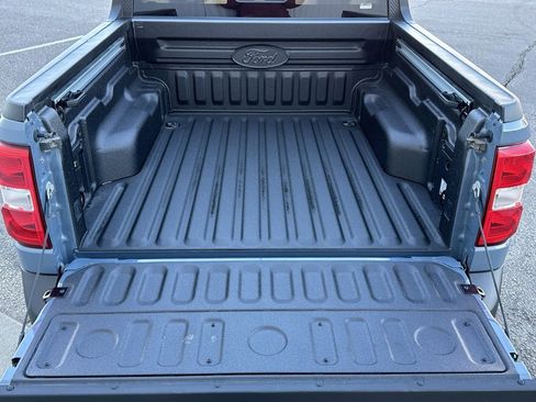 Used 2024 Ford Maverick Lariat image 16