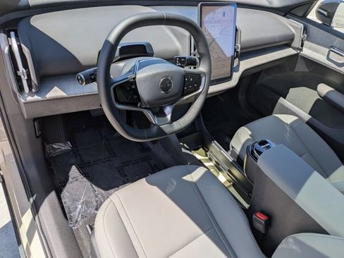 New 2026 Volvo EX30 Plus w/ Climate Package RWD image 3