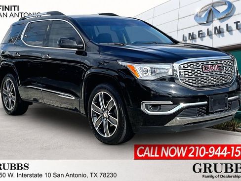 Used 2019 GMC Acadia Denali w/ Technology Package FWD image 1