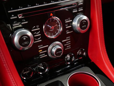 Used 2014 Aston Martin Rapide S image 17