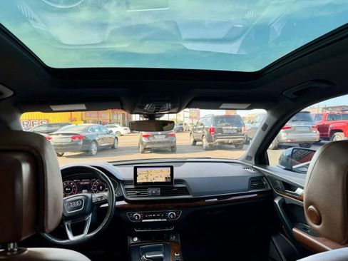 Used 2018 Audi Q5 2.0T Premium Plus w/ Premium Plus Package image 8