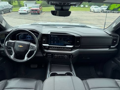 Used 2024 Chevrolet Silverado 2500 LTZ w/ LTZ Plus Package AWD/4WD image 24