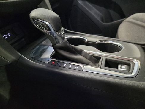 Used 2024 Chevrolet Equinox LT w/ LPO, Floor Liner Package FWD image 26