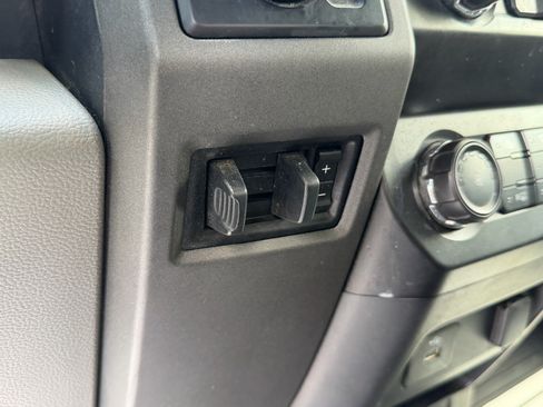 Used 2019 Ford F250 XL w/ STX Appearance Package AWD/4WD image 27