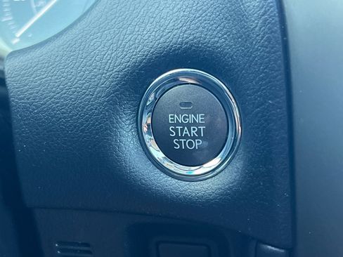 Used 2019 Lexus GX 460 Premium AWD/4WD image 16