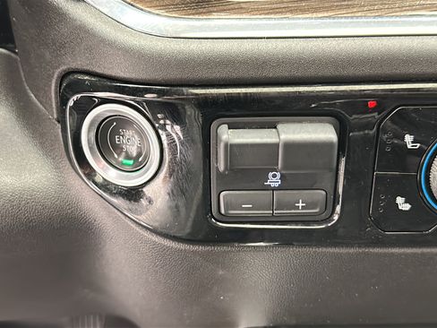 Used 2024 Chevrolet Silverado 1500 RST w/ Convenience Package II AWD/4WD image 22