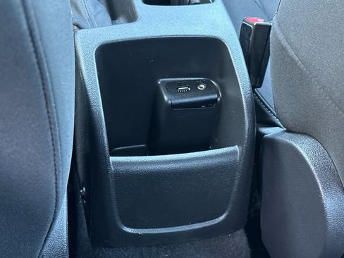 Used 2015 Ford Focus S image 14