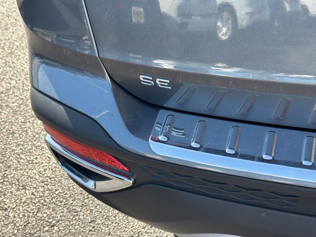 Used 2023 Volkswagen Taos SE w/ Panoramic Sunroof Package AWD/4WD image 14
