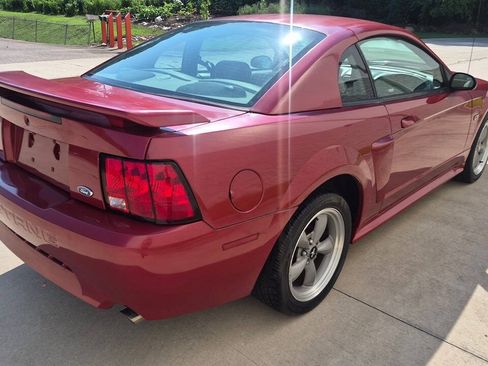 Used 2002 Ford Mustang GT RWD image 7