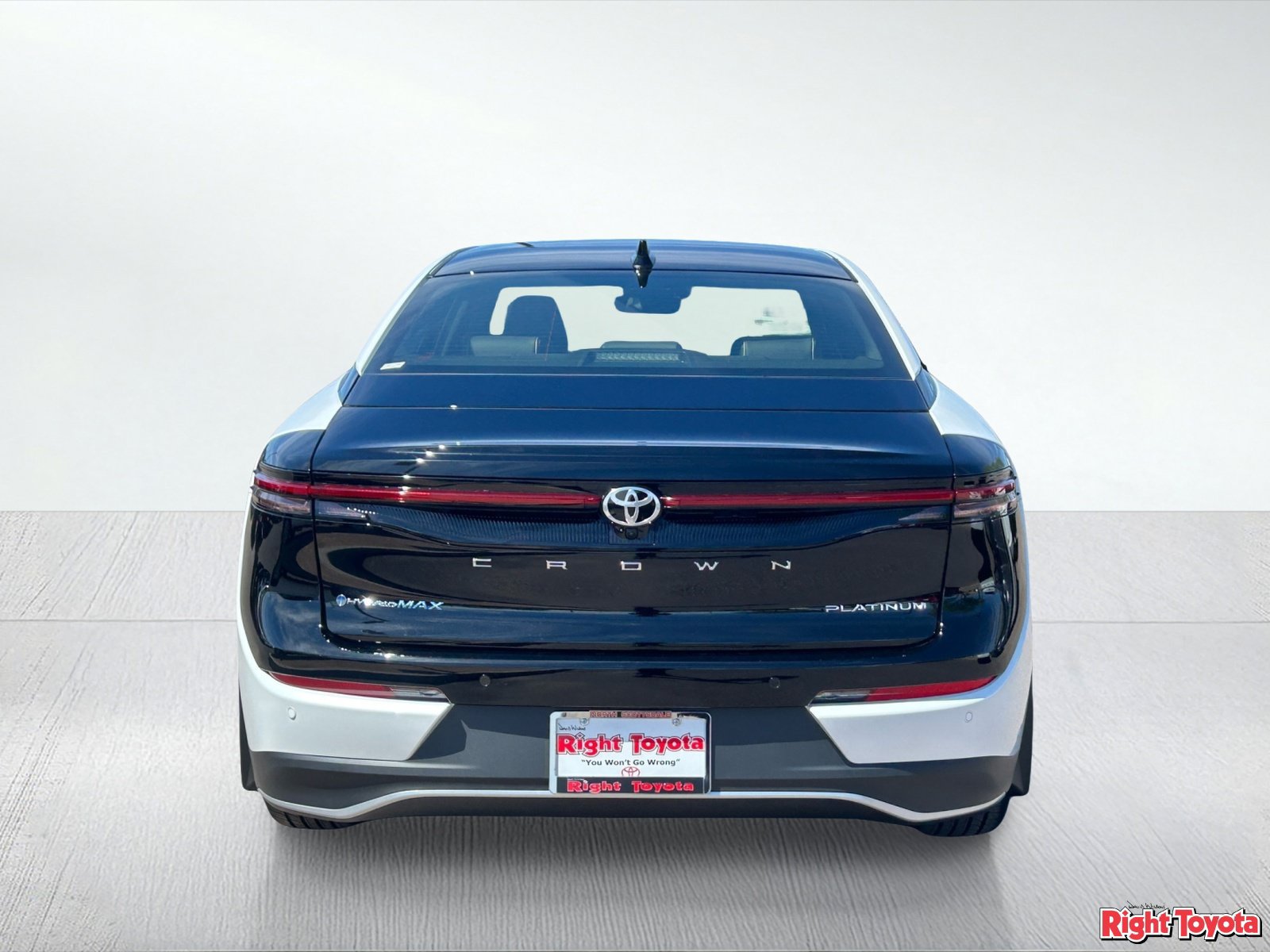 New 2026 Toyota Crown Platinum AWD/4WD image 10