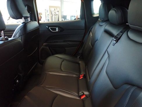 New 2026 Jeep Compass Limited image 13