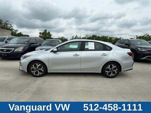 Used 2021 Kia Forte LXS FWD image 8