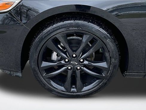 Used 2024 Chevrolet Malibu LT w/ Midnight Edition FWD image 33