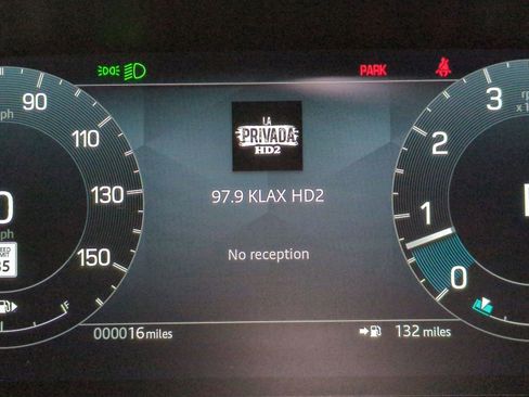 New 2026 Land Rover Discovery Limited Edition image 18